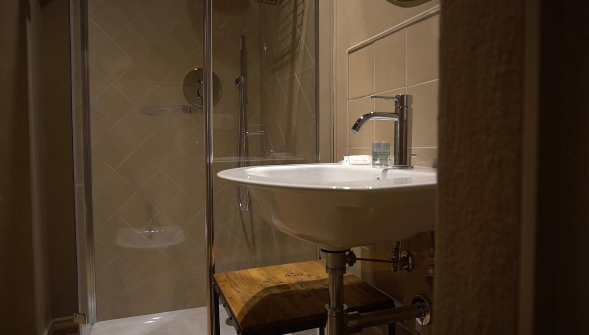 Bed and Breakfast Oberdan Ospitalita' Тоди Экстерьер фото