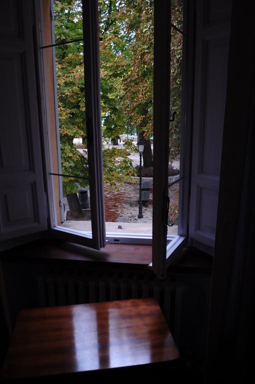 Bed and Breakfast Oberdan Ospitalita' Тоди Экстерьер фото